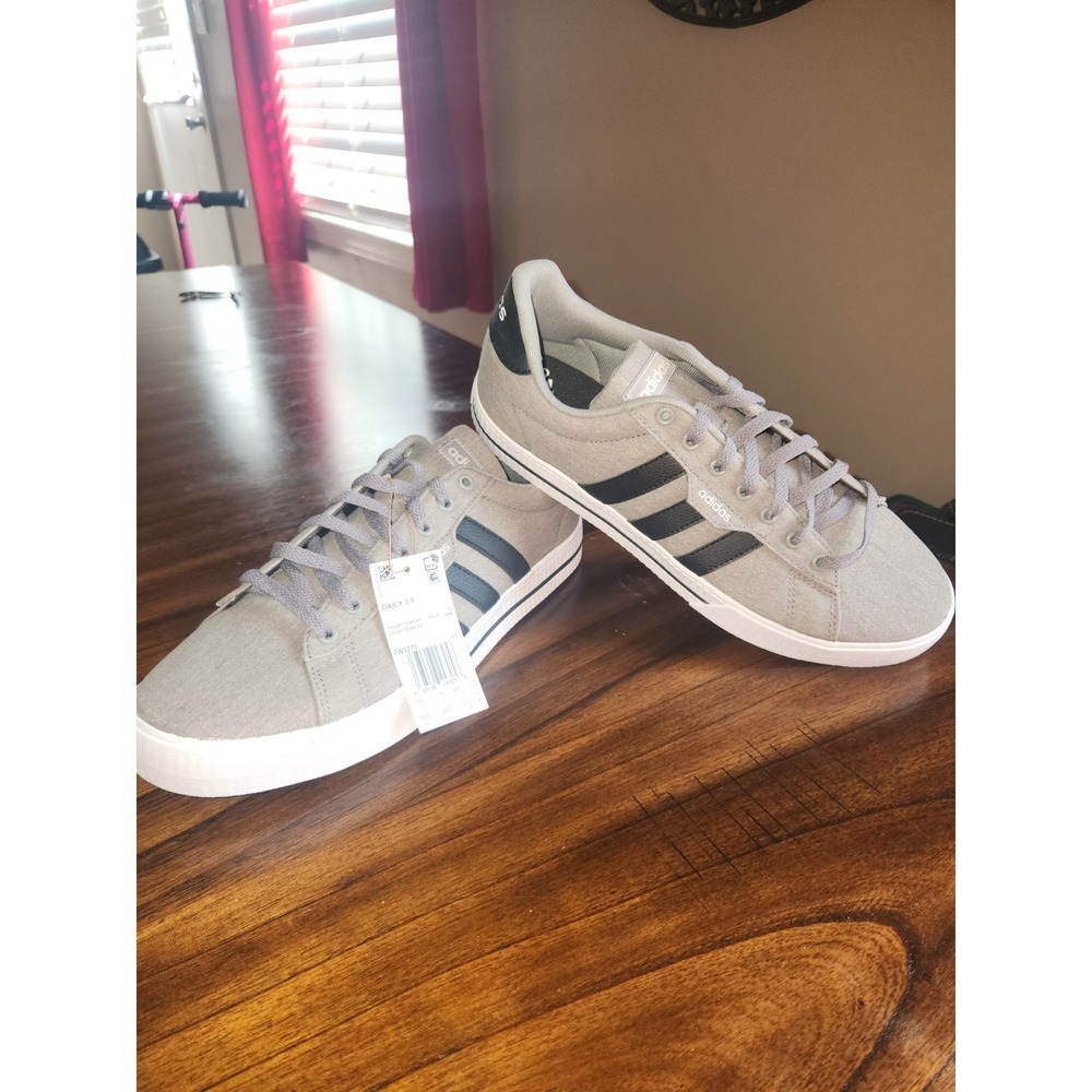 NWT Adidas Men's Daily 3.0 Sneakers Dove Grey Black Size 10.5 Canvas Skate Shoe